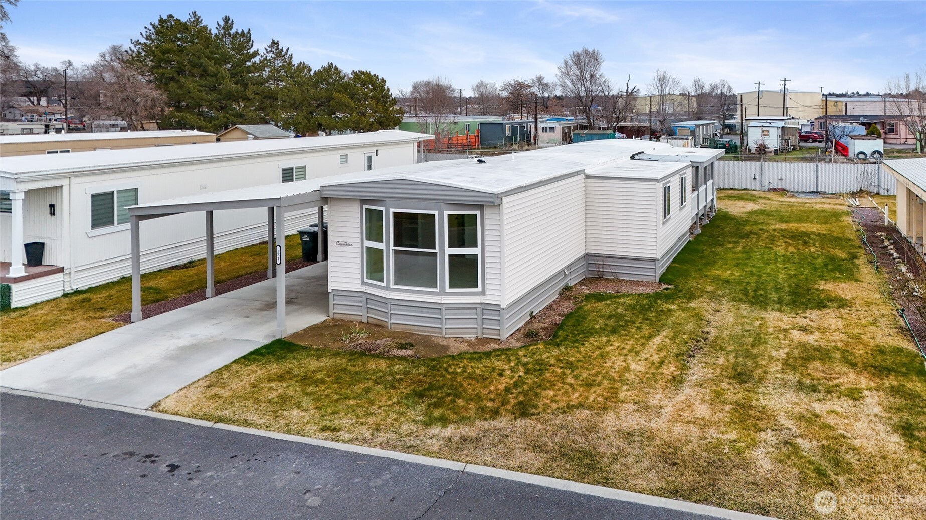 2240 W Broadway Moses Lake WA 98837