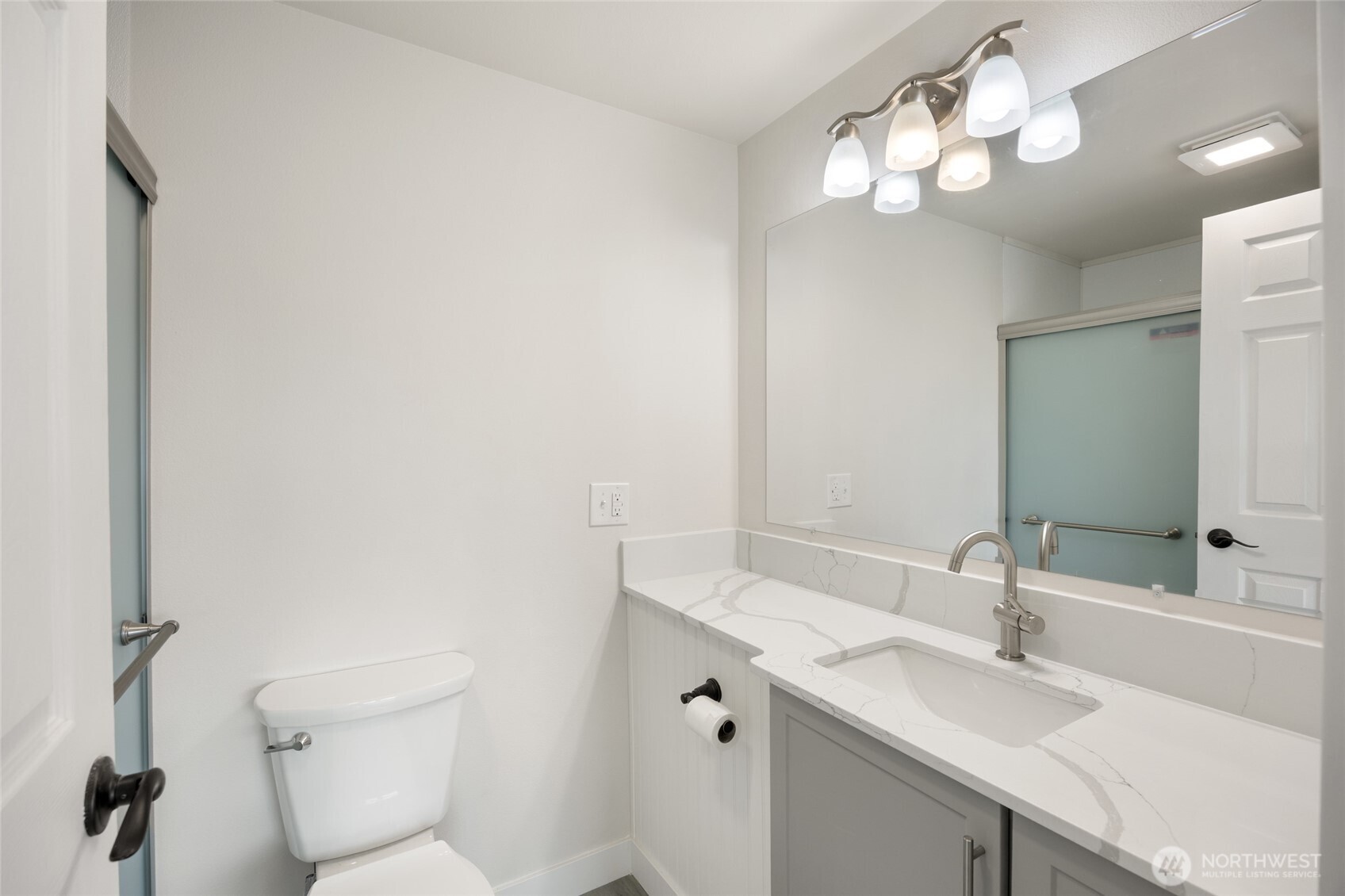 2240 W Broadway Moses Lake WA 98837
