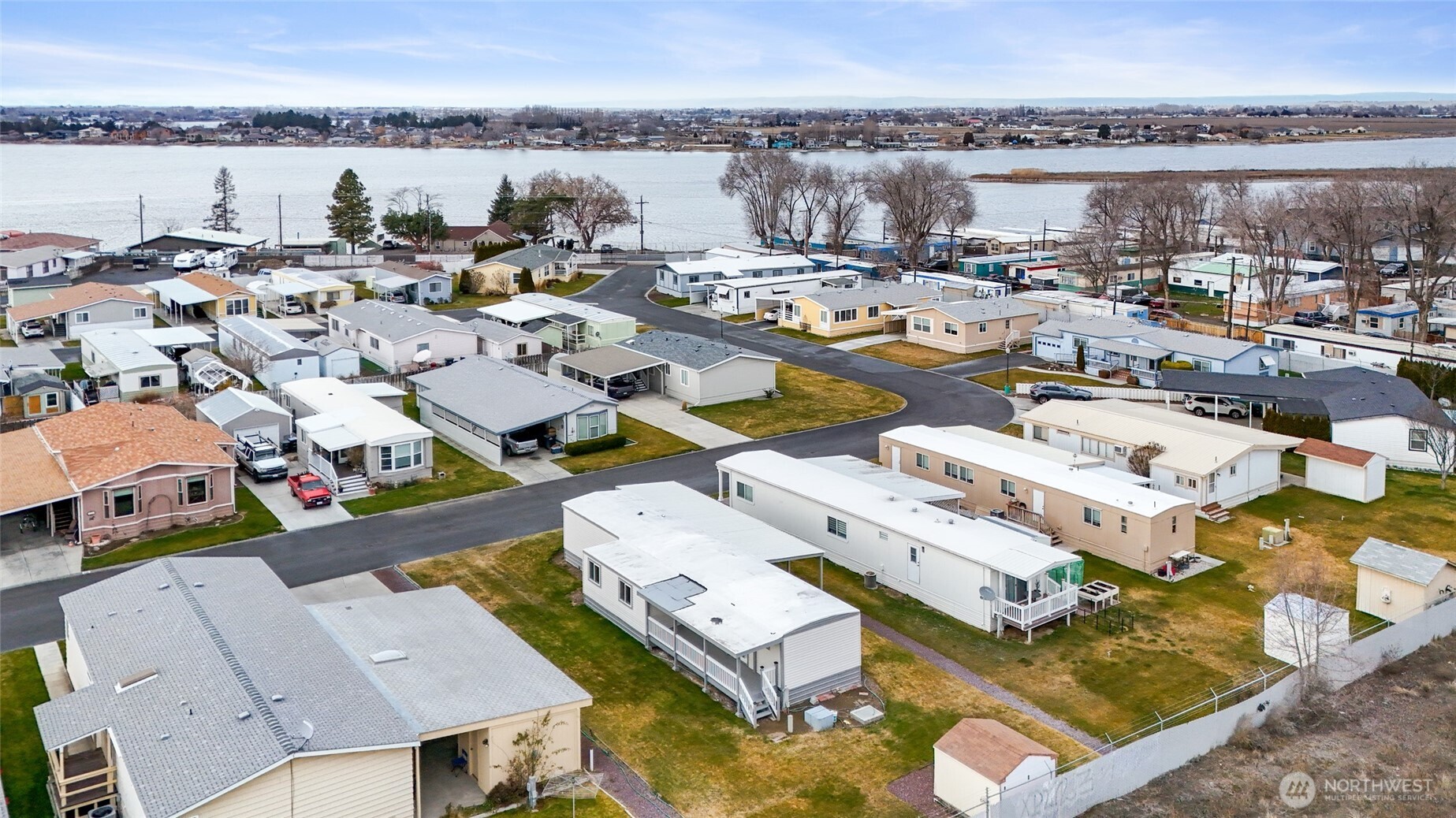2240 W Broadway Moses Lake WA 98837