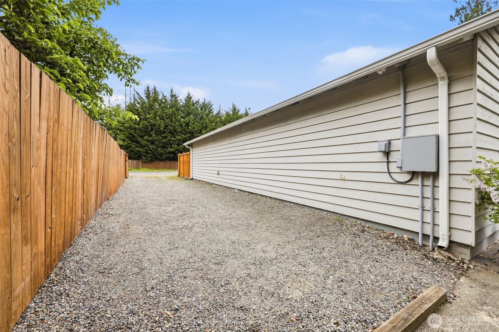 26233 200th Avenue SE Covington WA 98042