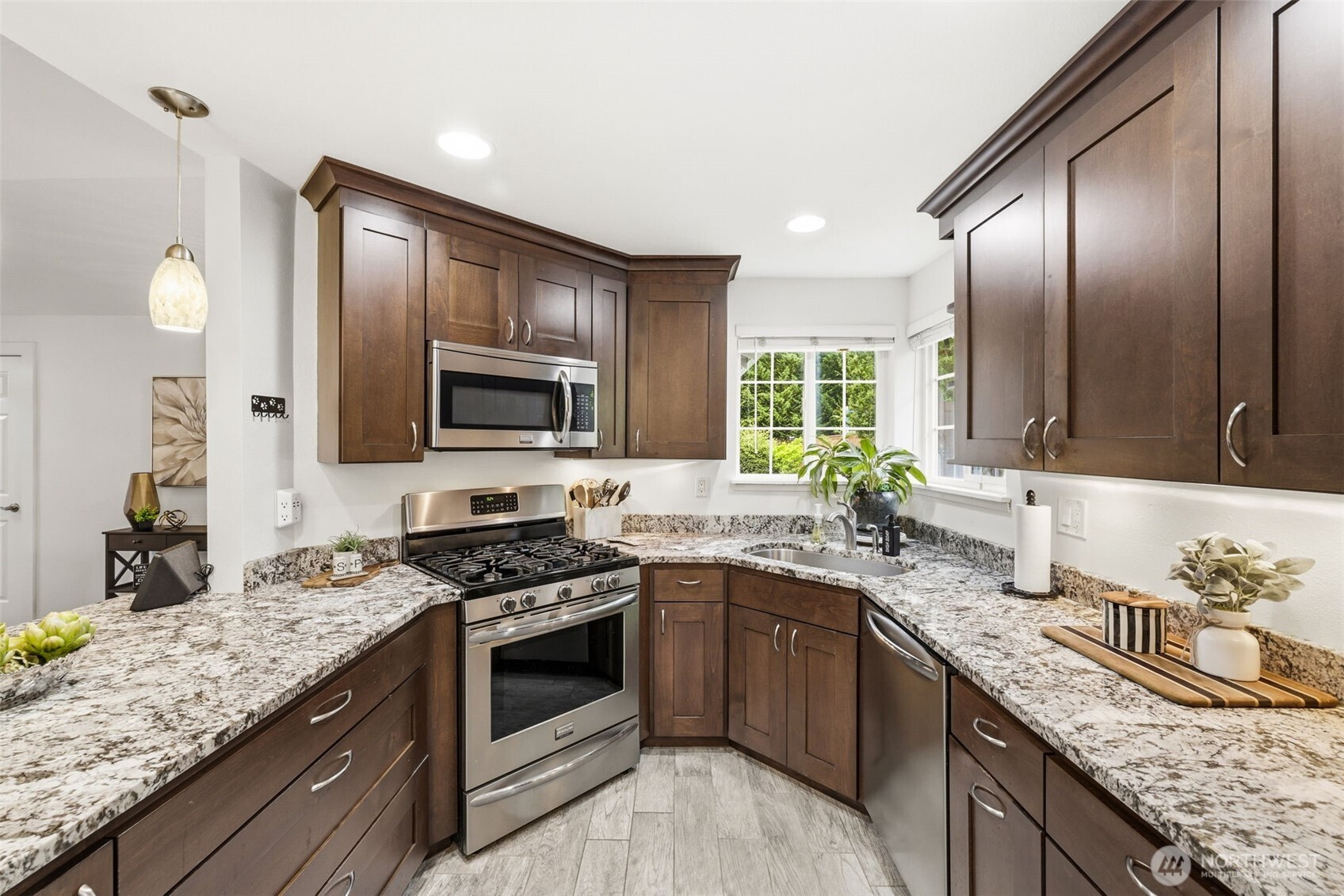 26233 200th Avenue SE Covington WA 98042