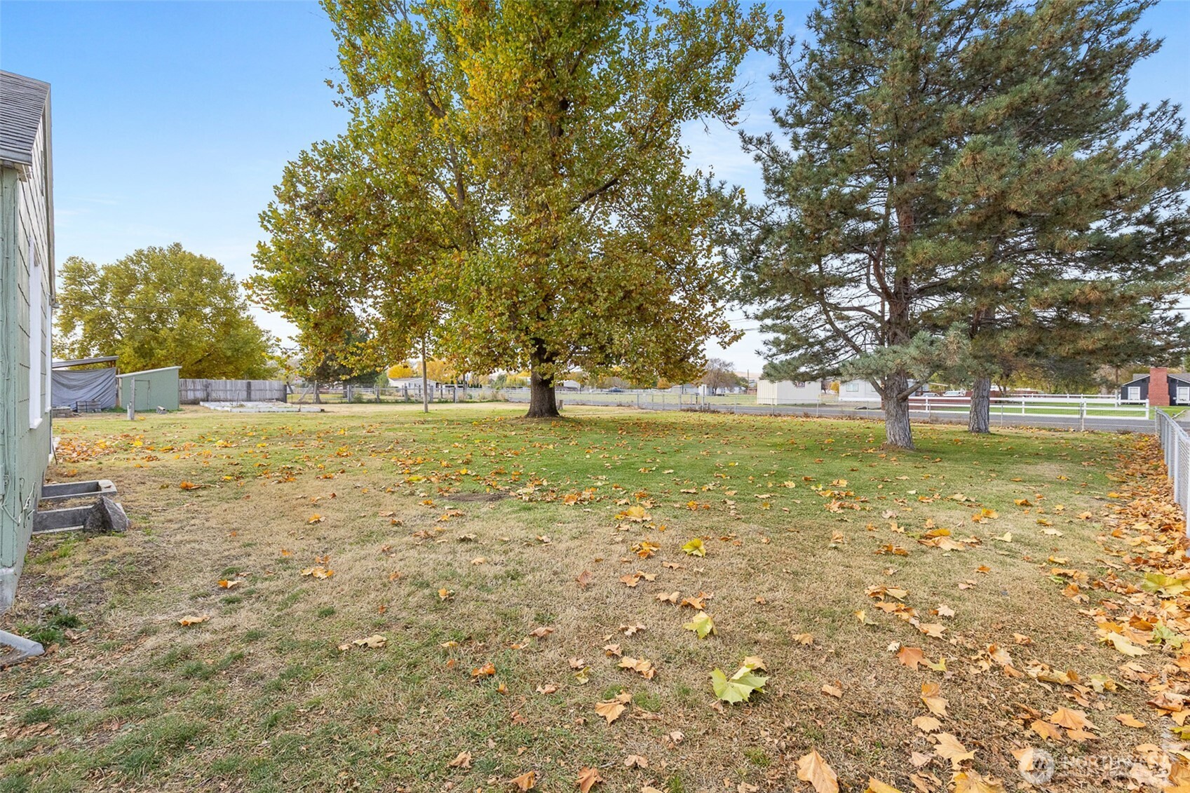 32105 S Finley Road Kennewick WA 99337