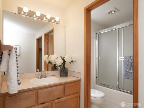 21804 238th Street Maple Valley WA 98038