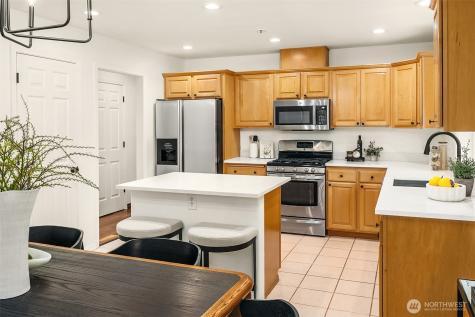 329 NE 185th Street Shoreline WA 98155