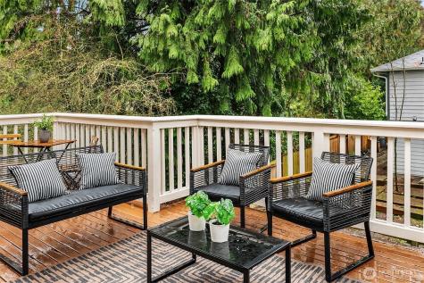 329 NE 185th Street Shoreline WA 98155