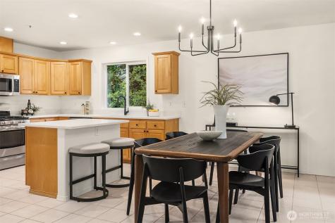 329 NE 185th Street Shoreline WA 98155