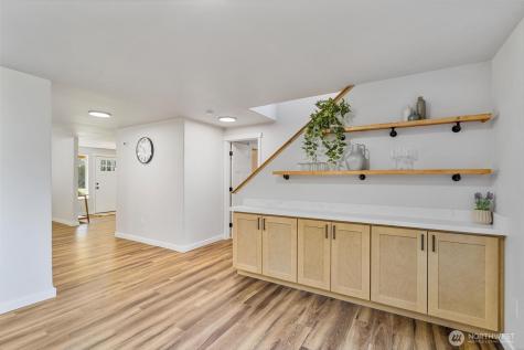 1136 Davis Lake Road Morton WA 98356