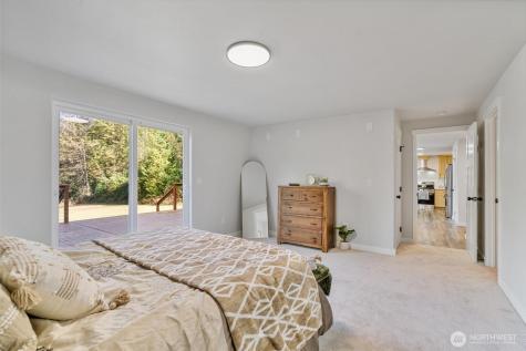 1136 Davis Lake Road Morton WA 98356