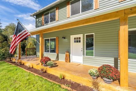 1136 Davis Lake Road Morton WA 98356