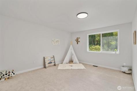 1136 Davis Lake Road Morton WA 98356