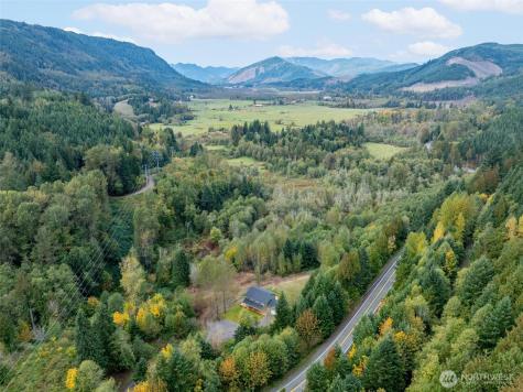 1136 Davis Lake Road Morton WA 98356