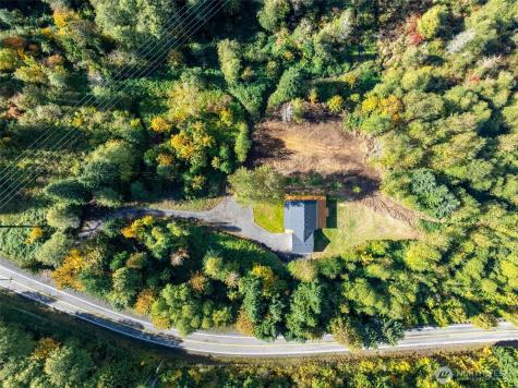 1136 Davis Lake Road Morton WA 98356