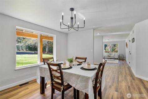 1136 Davis Lake Road Morton WA 98356