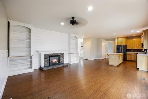 1059 July Court Moses Lake WA 98837