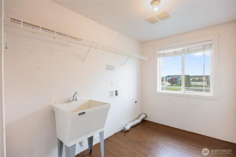 1059 July Court Moses Lake WA 98837