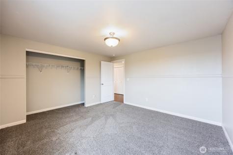 1059 July Court Moses Lake WA 98837