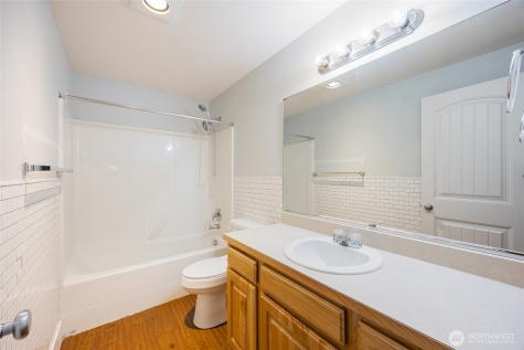 1059 July Court Moses Lake WA 98837