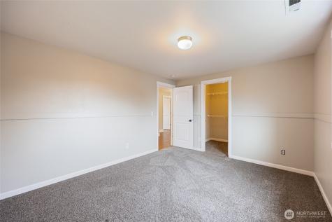 1059 July Court Moses Lake WA 98837