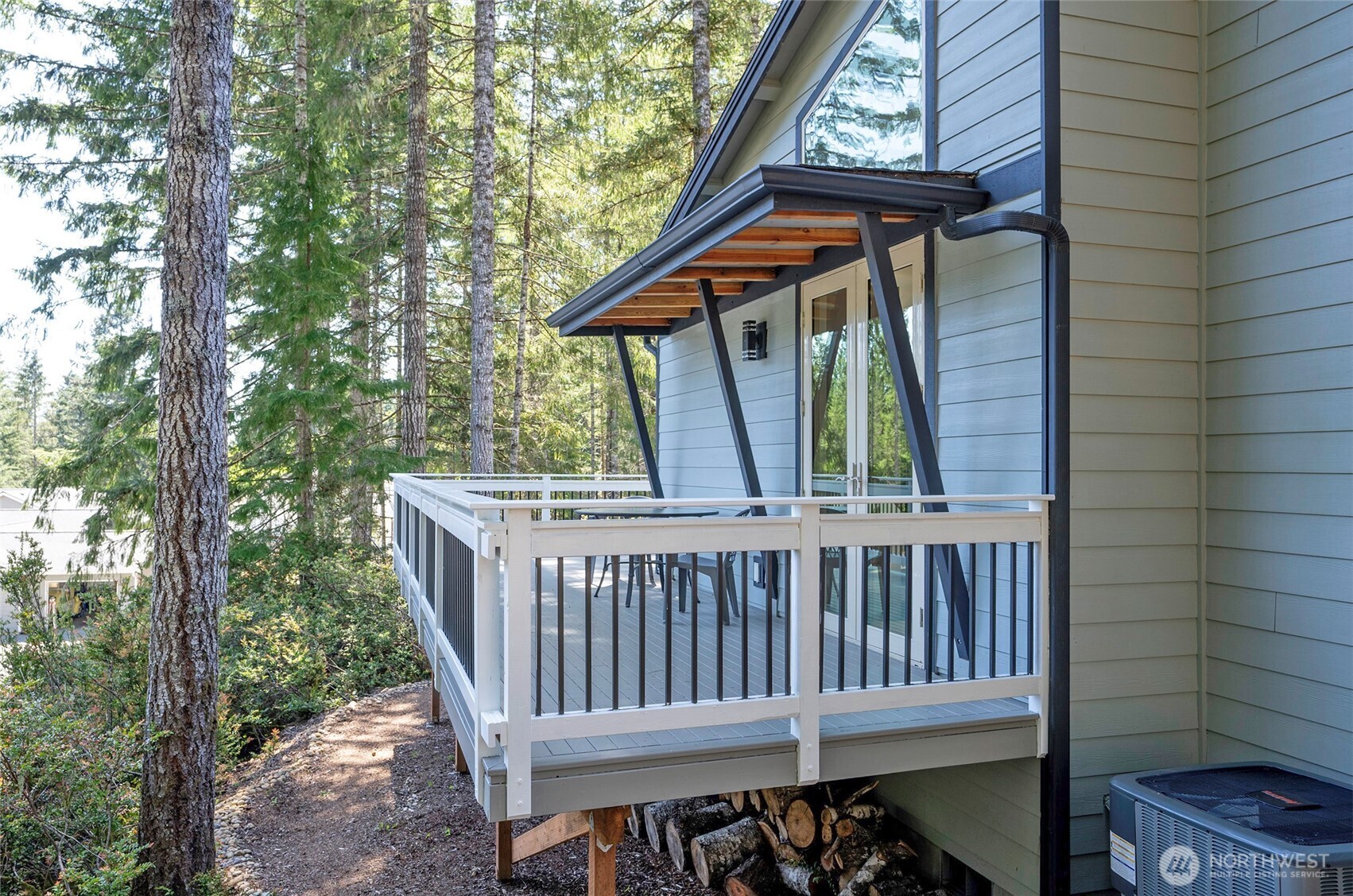 240 E Susan Lane Union WA 98592