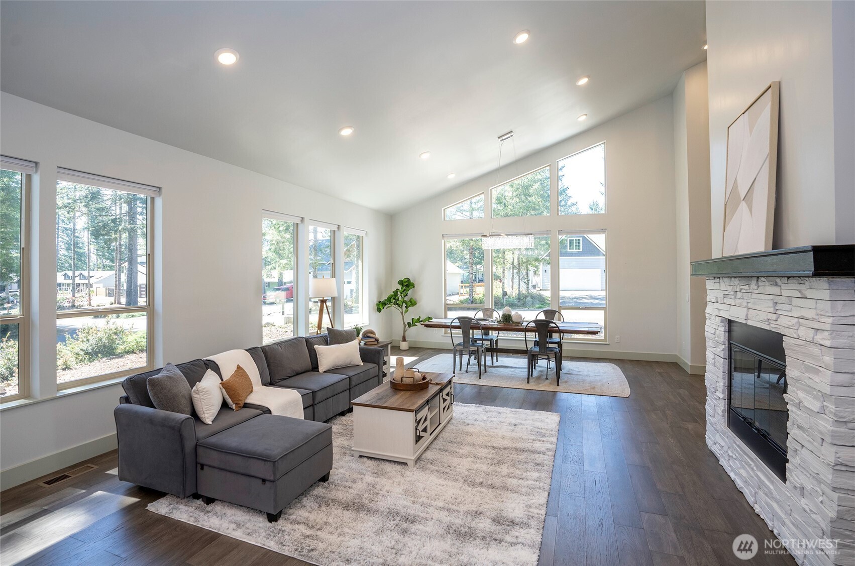 240 E Susan Lane Union WA 98592