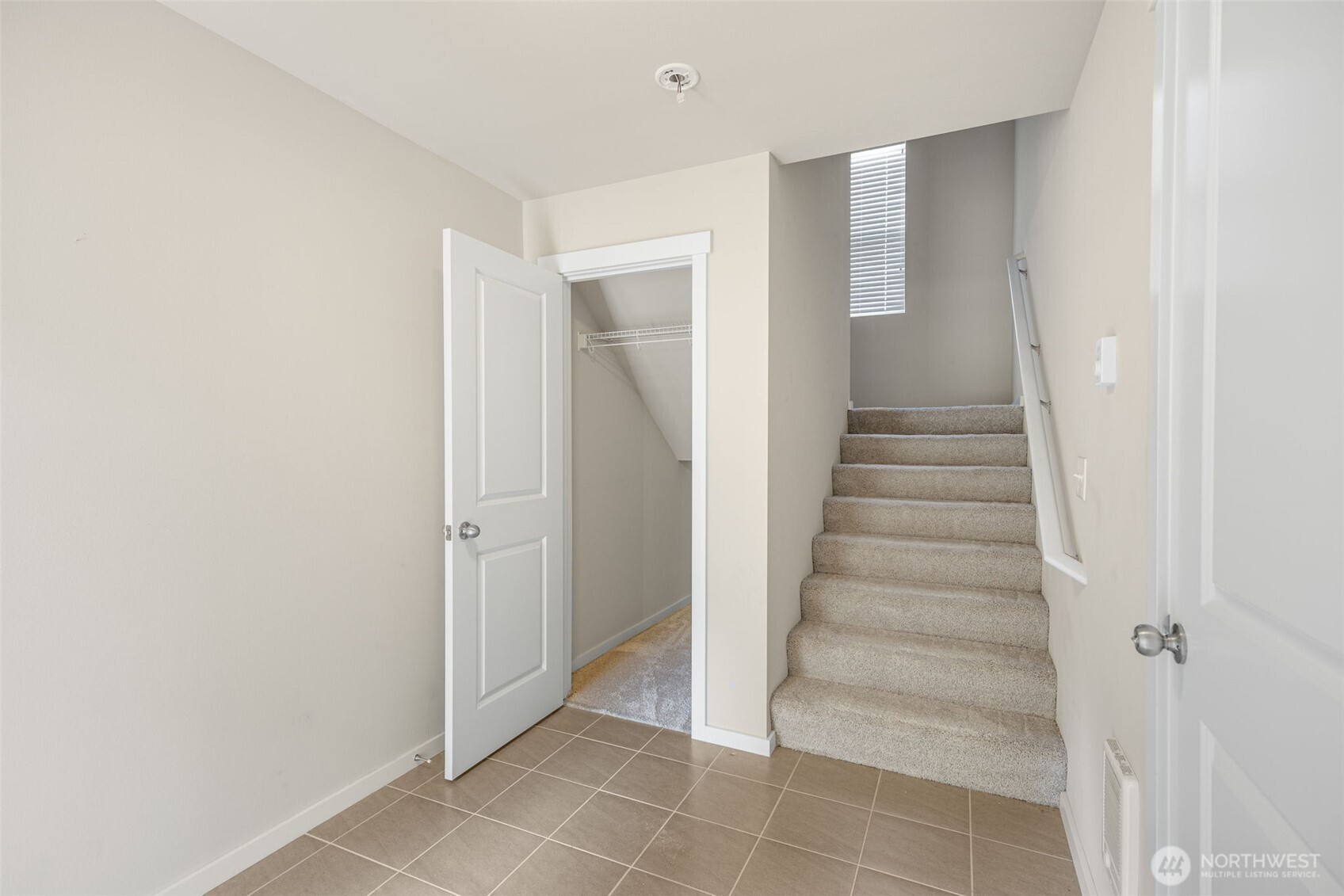 315 Chelan Avenue NE Renton WA 98059