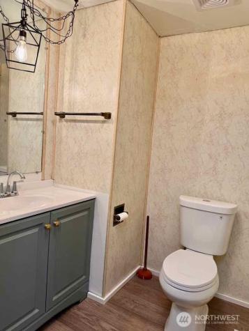 20 Meander Way Aberdeen WA 98520