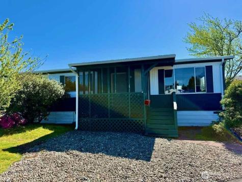 20 Meander Way Aberdeen WA 98520