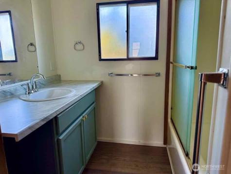 20 Meander Way Aberdeen WA 98520
