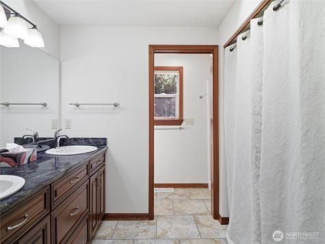 8127 Jamieson Court SW Olympia WA 98512