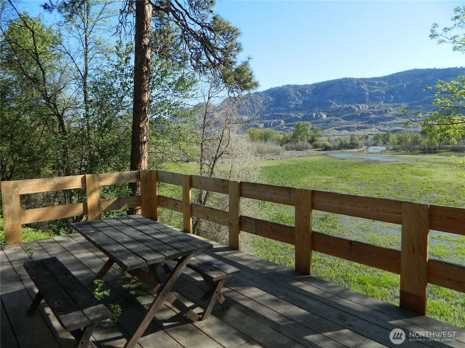 1650 Highway 7 Oroville WA 98844