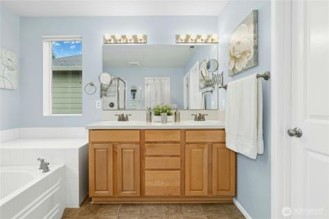 16116 35th Park SE Bothell WA 98012