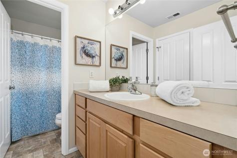 16116 35th Park SE Bothell WA 98012