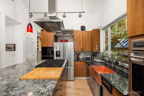 8003 NE Hidden Cove Road Bainbridge Island WA 98110