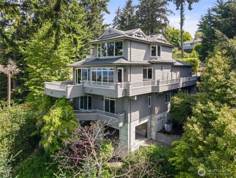 15889 25th Avenue SW Burien WA 98166