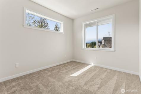 2037 NE Norseman Way Poulsbo WA 98370
