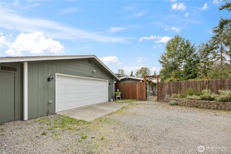 17018 84th Avenue Court E Puyallup WA 98375