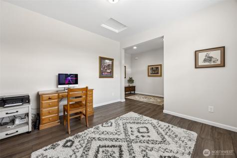 6513 Summerwood Drive E Puyallup WA 98373