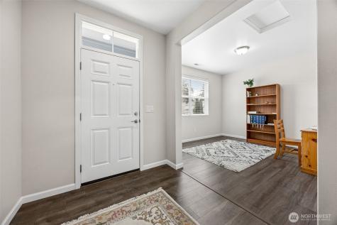 6513 Summerwood Drive E Puyallup WA 98373