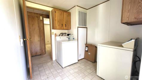 2285 Basin Street SW Ephrata WA 98823