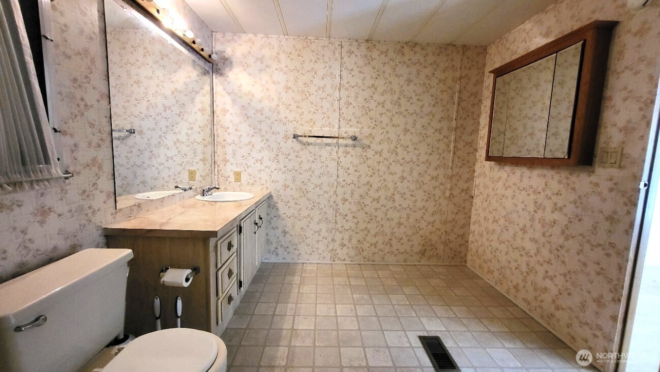 2285 Basin Street SW Ephrata WA 98823