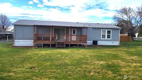 2285 Basin Street SW Ephrata WA 98823