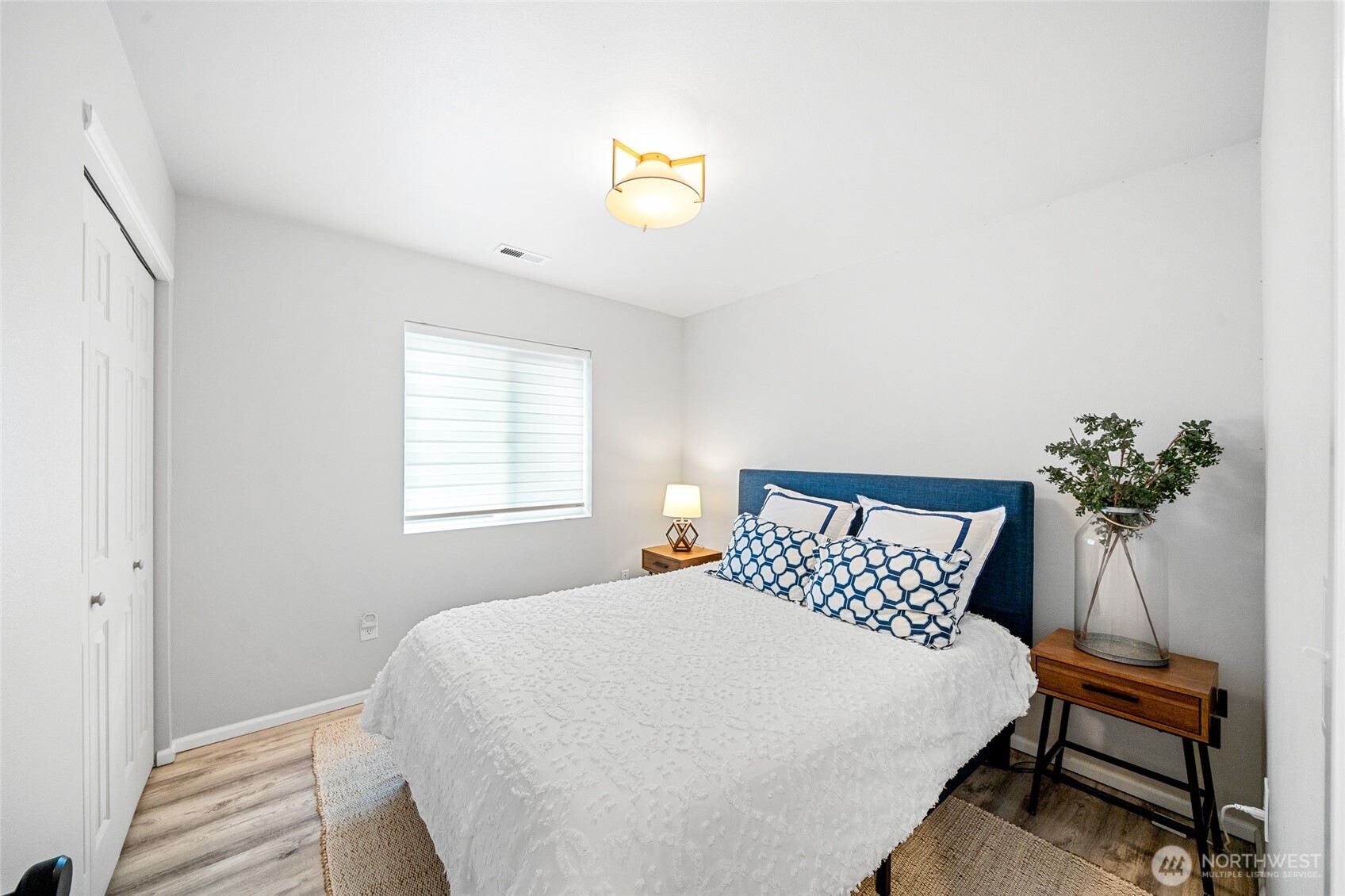 4417 5th Avenue NW Olympia WA 98502