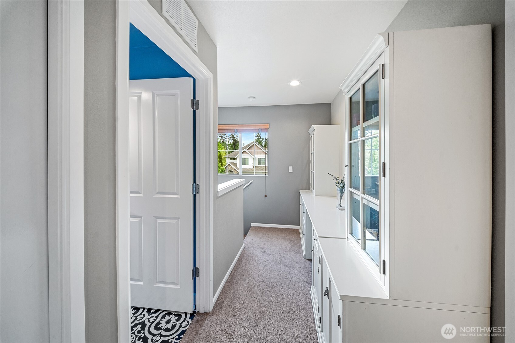 4417 5th Avenue NW Olympia WA 98502