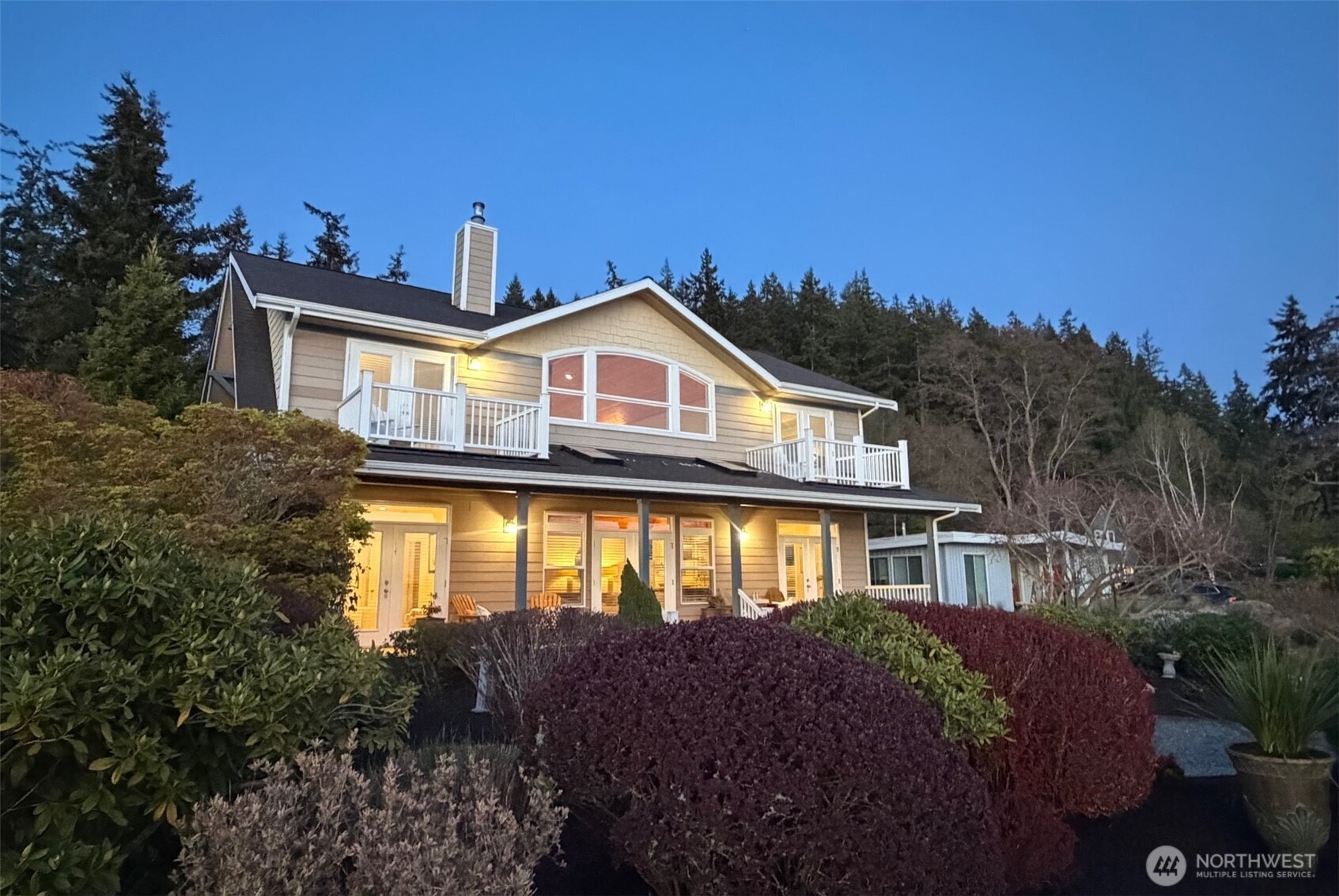 3450 Crystal Springs Drive NE Bainbridge Island WA 98110