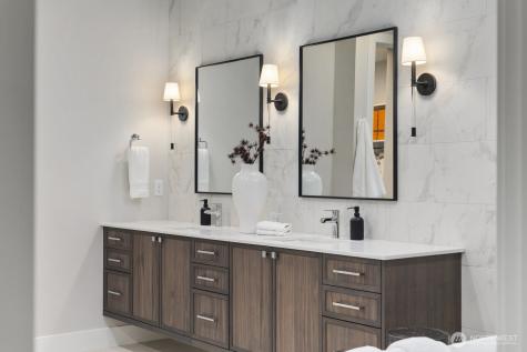 1063 164th Place NE Bellevue WA 98008