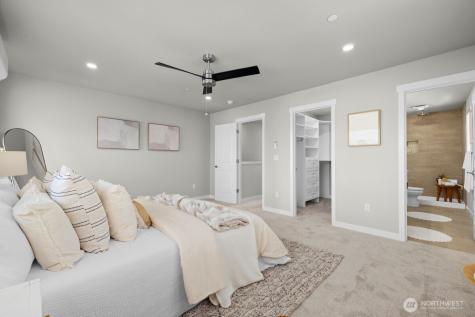 16823 Alder Way Lynnwood WA 98037