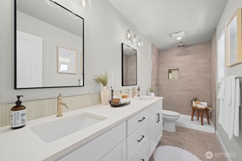 16823 Alder Way Lynnwood WA 98037