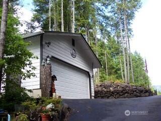 50 N Beaver Place S Hoodsport WA 98548