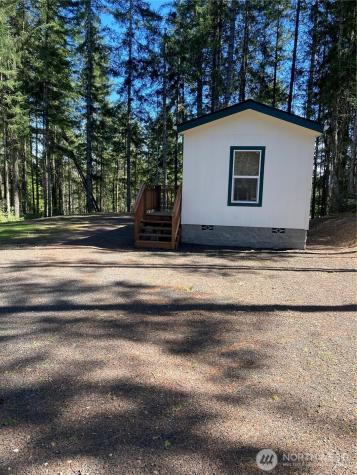50 N Beaver Place S Hoodsport WA 98548