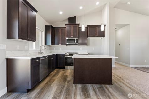 713 O Street NE Quincy WA 98848